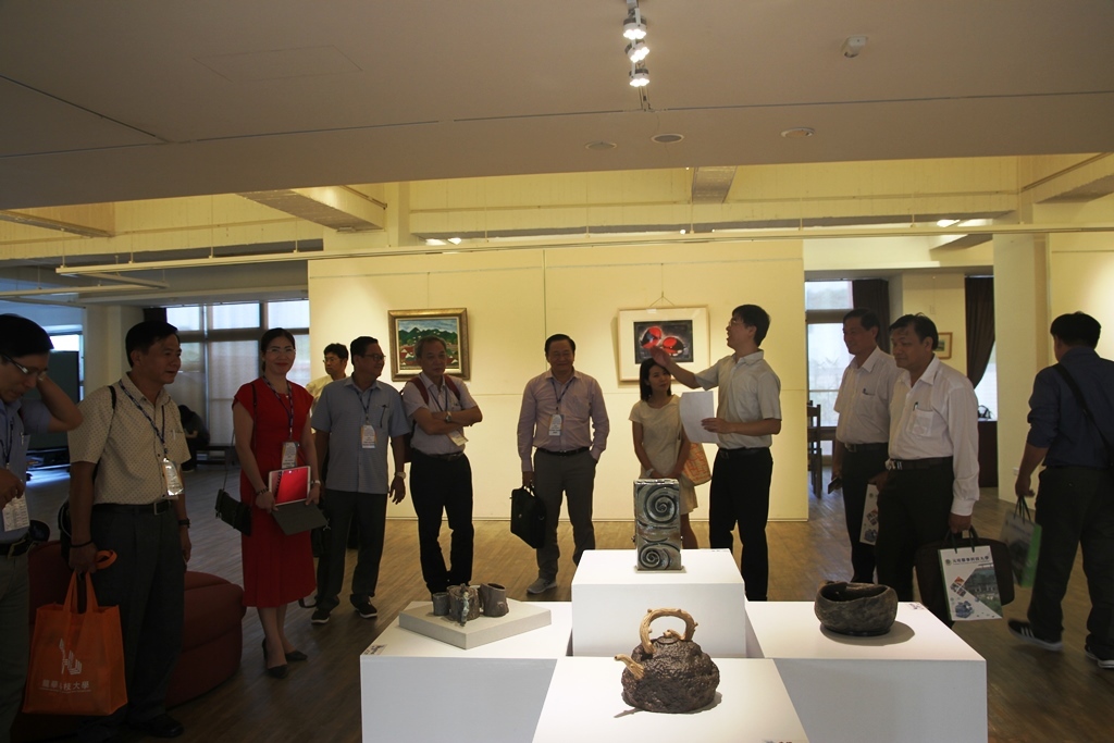 2019越南技職教育交流訪問團一行至元培參訪藝術中心
