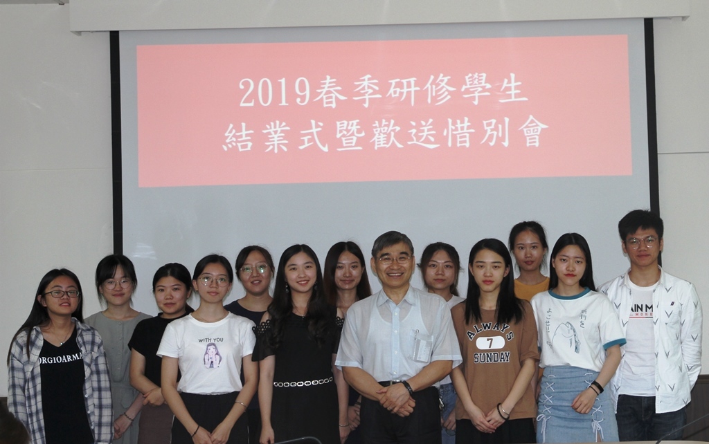 元培醫檢系孔主任與福建醫科大學同學合影圖片