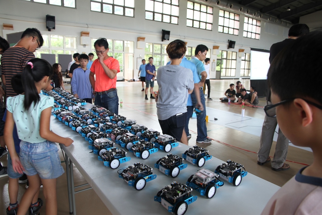元培醫事科技大學舉辦2019AI機器人mBot自走車競賽22組參與 - 元培醫事科技大學