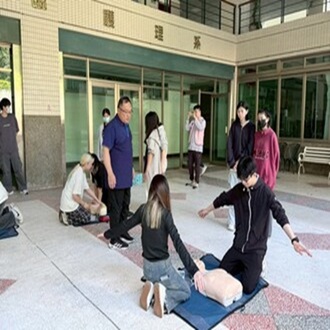 元培舉辦BLS志工培訓 考照率100%展現專業實力圖片