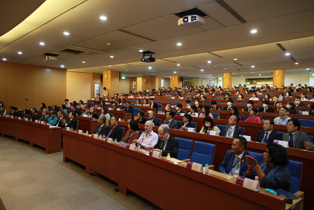 元培辦理2024國際學生論文研討會吸引多國師生團隊參與