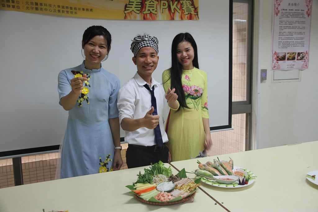 元培美食PK賽「台式春捲VS越式春捲」組「VN crew」隊拿下第一名圖片