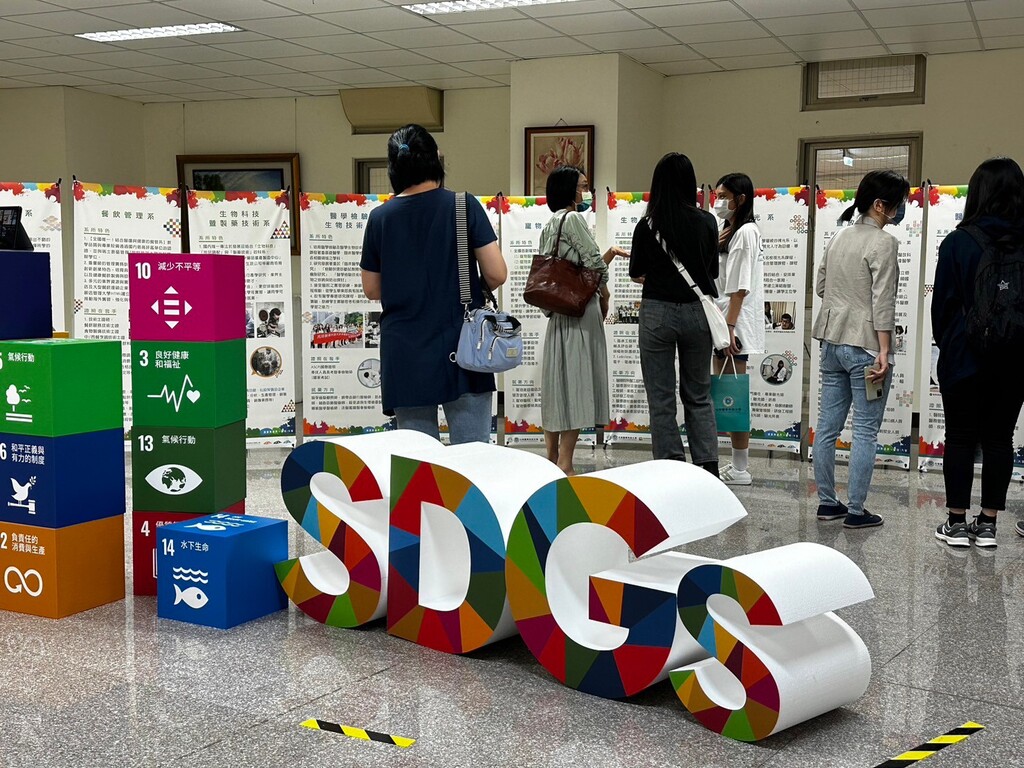 元培校園開放日也策劃了成果展,展示在教學、產業經營和學生學習的卓越成果