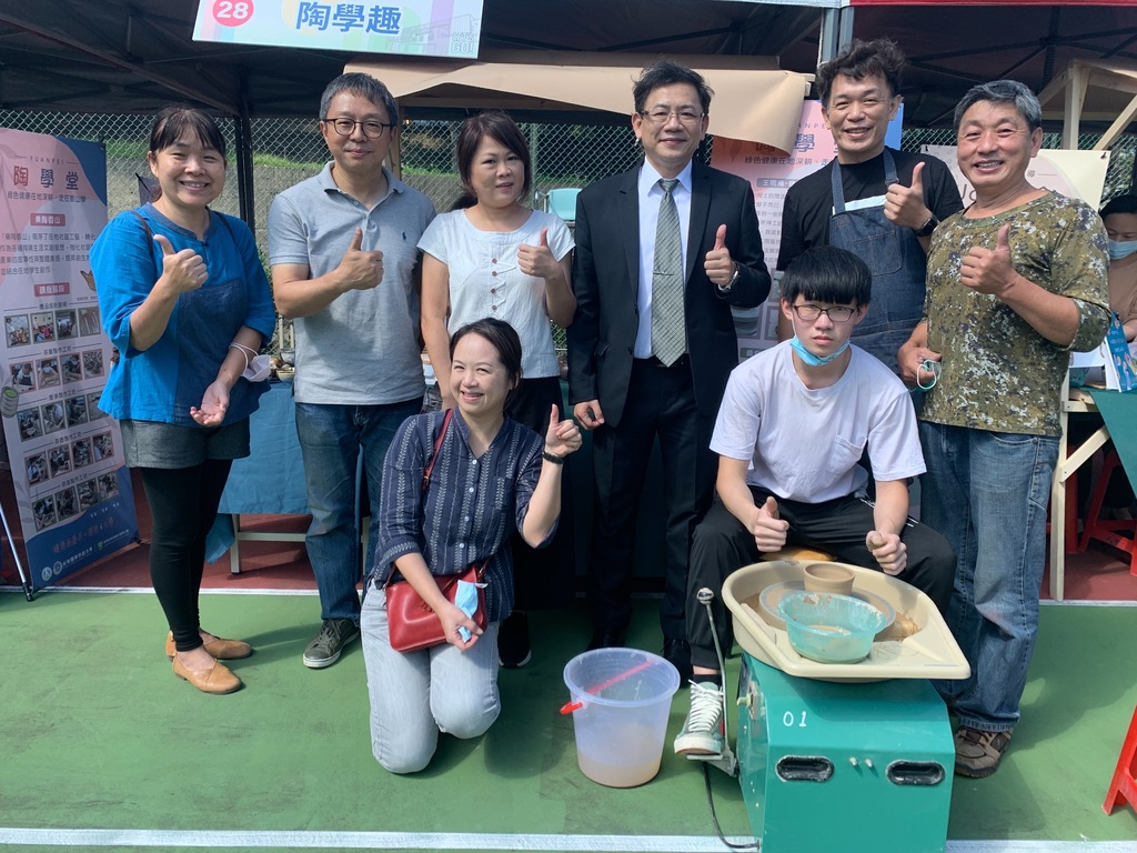 茶陶文創學程推動社區陶藝產業的「陶學趣」,激發地方創生能量