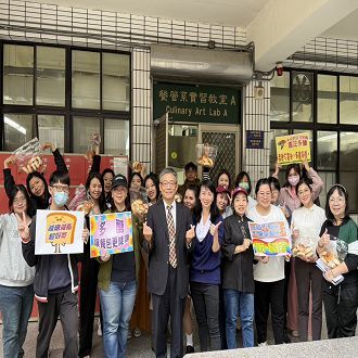 元培推廣價值導向健康飲食教育 多醣體減糖減脂餐包最吸睛圖片