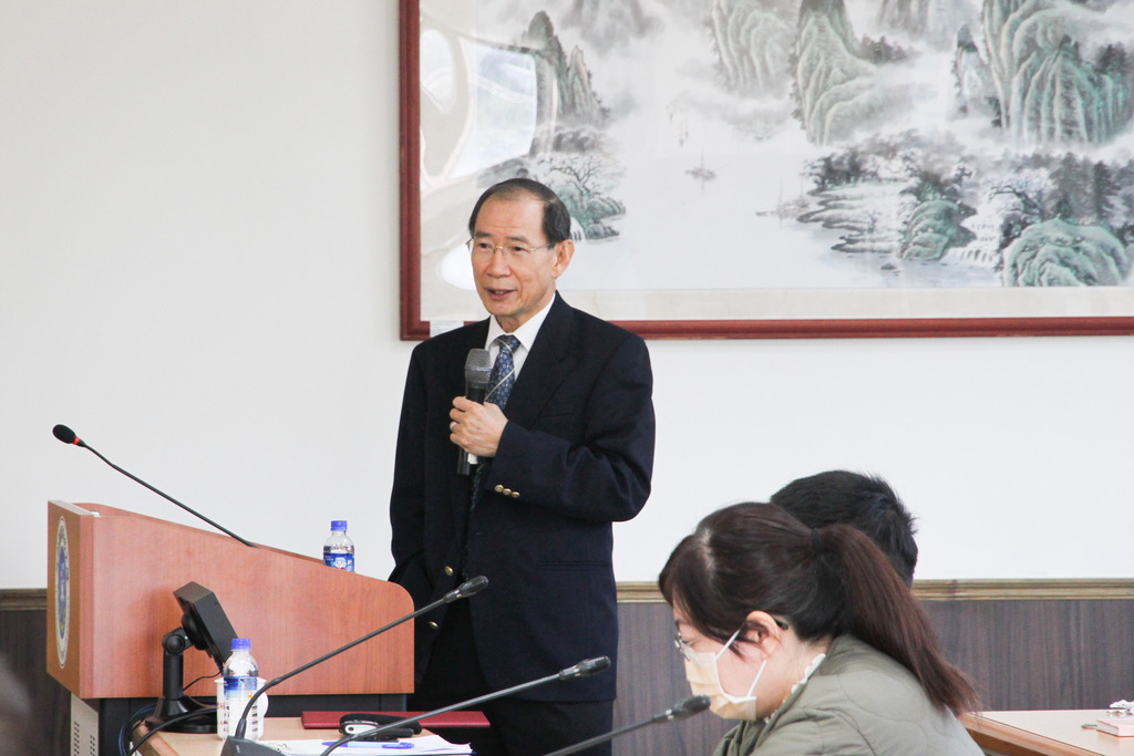 元培傑出校友吳俊忠講座教授應邀返校演講，分享多年行政領導與招生管理的實務心得。圖片