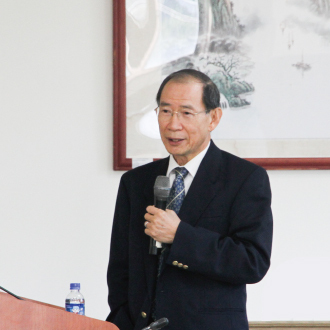 元培傑出校友吳俊忠講座教授應邀返校演講，分享多年行政領導與招生管理的實務心得。_3