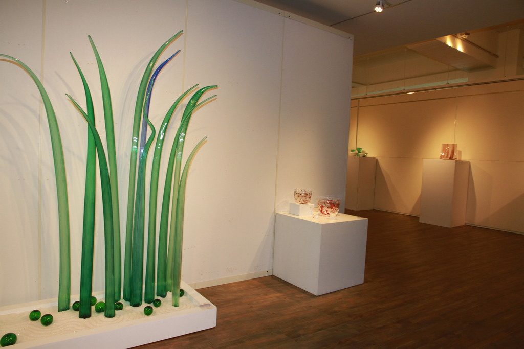 元培「遊矽旅程」玻璃藝術創作展展場之一