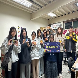 原民色彩馬賽克燭台手作活動 點亮校園的文化光影圖片